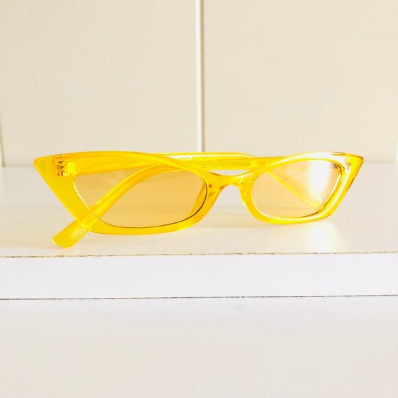 Slim Cat Eye Sunglasses - Picture 5 of 13